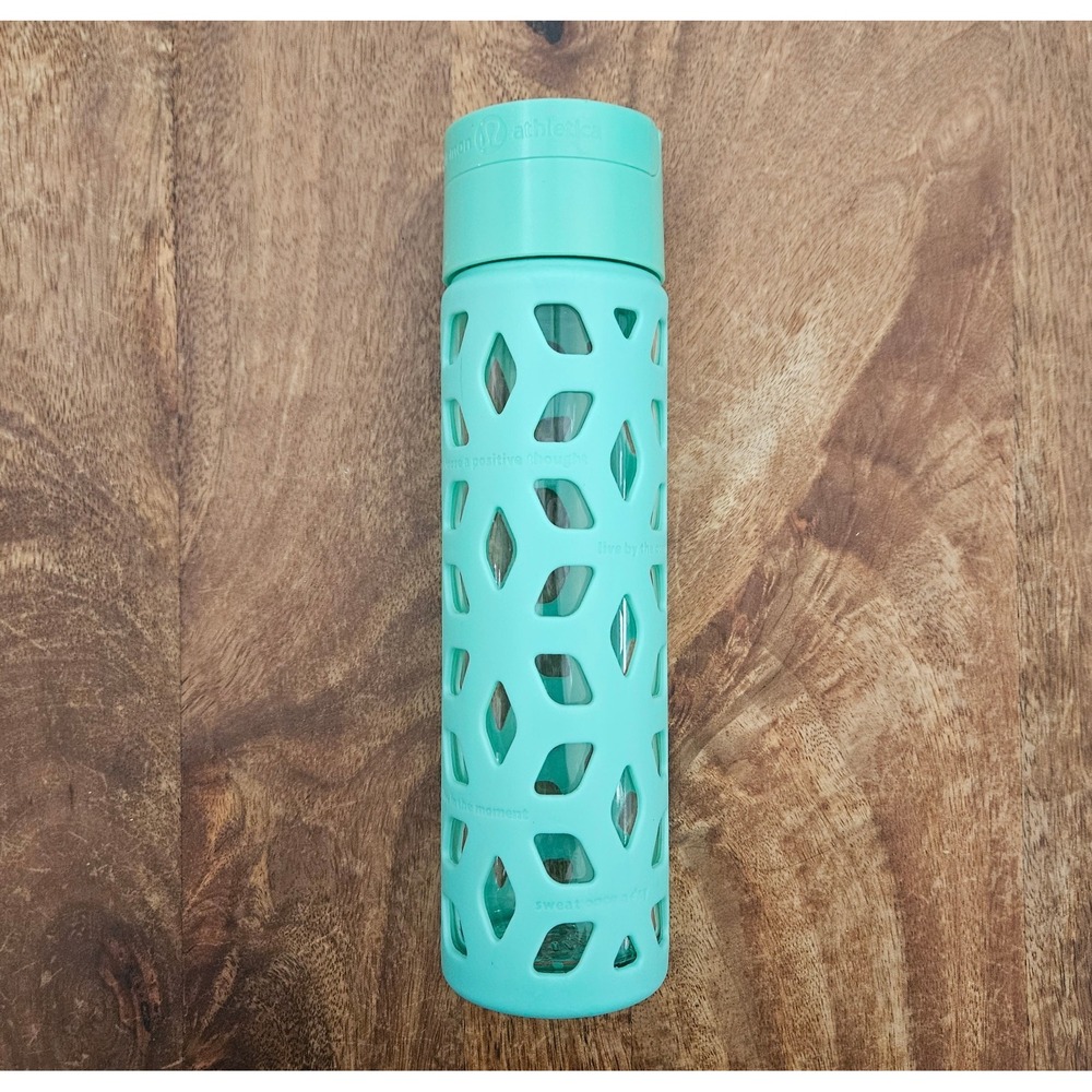 Lululemon Pure Focus Glass Water Bottle Mint Green Silicone Sleeve Motivational